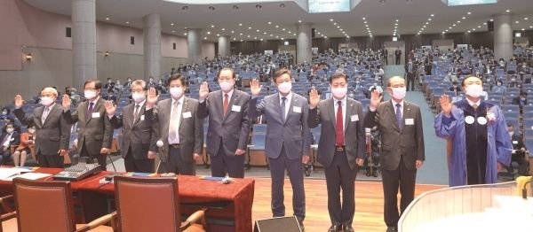 21b80a02a62e4f0fd819322e5e2d1ae4_1631697