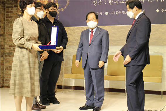 8d1e4bbd812ccbbe4dce5d48f3dd2eb7_1633791001_9059.bmp 8d1e4bbd812ccbbe4dce5d48f3dd2eb7_1633791