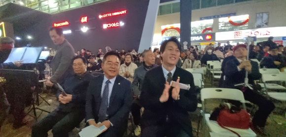 d244f022b08103e0f91067532642ef86_1762631298_0145.jpg d244f022b08103e0f91067532642ef86_1762631
